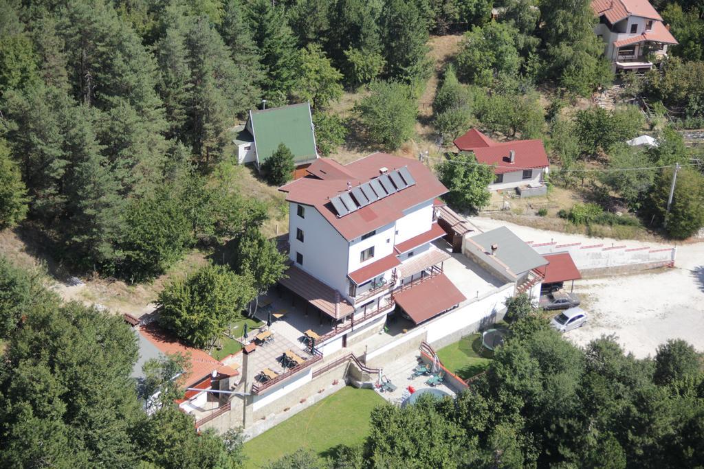 Family Hotel Diana Lyaskovo  Exteriör bild
